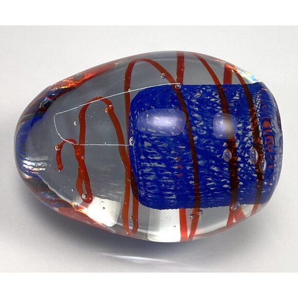 3.5" Egg Shaped Hand Blown Art Glass PAPERWEIGHT Red Spiral Blue Lattice Heavy - Picture 3 of 5